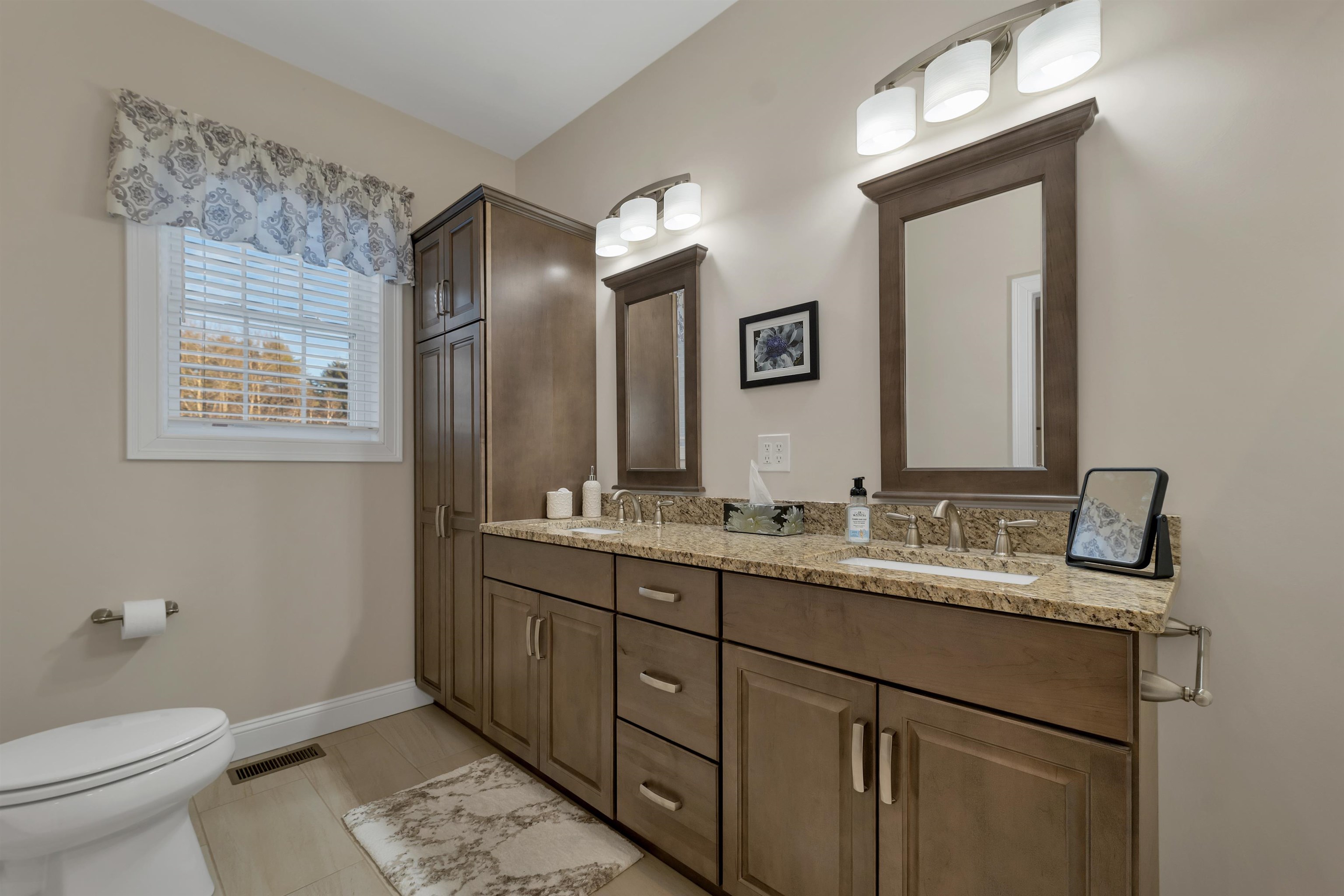 4 Mulberry Wolfeboro, NH 03894 - Photo 16 of 37