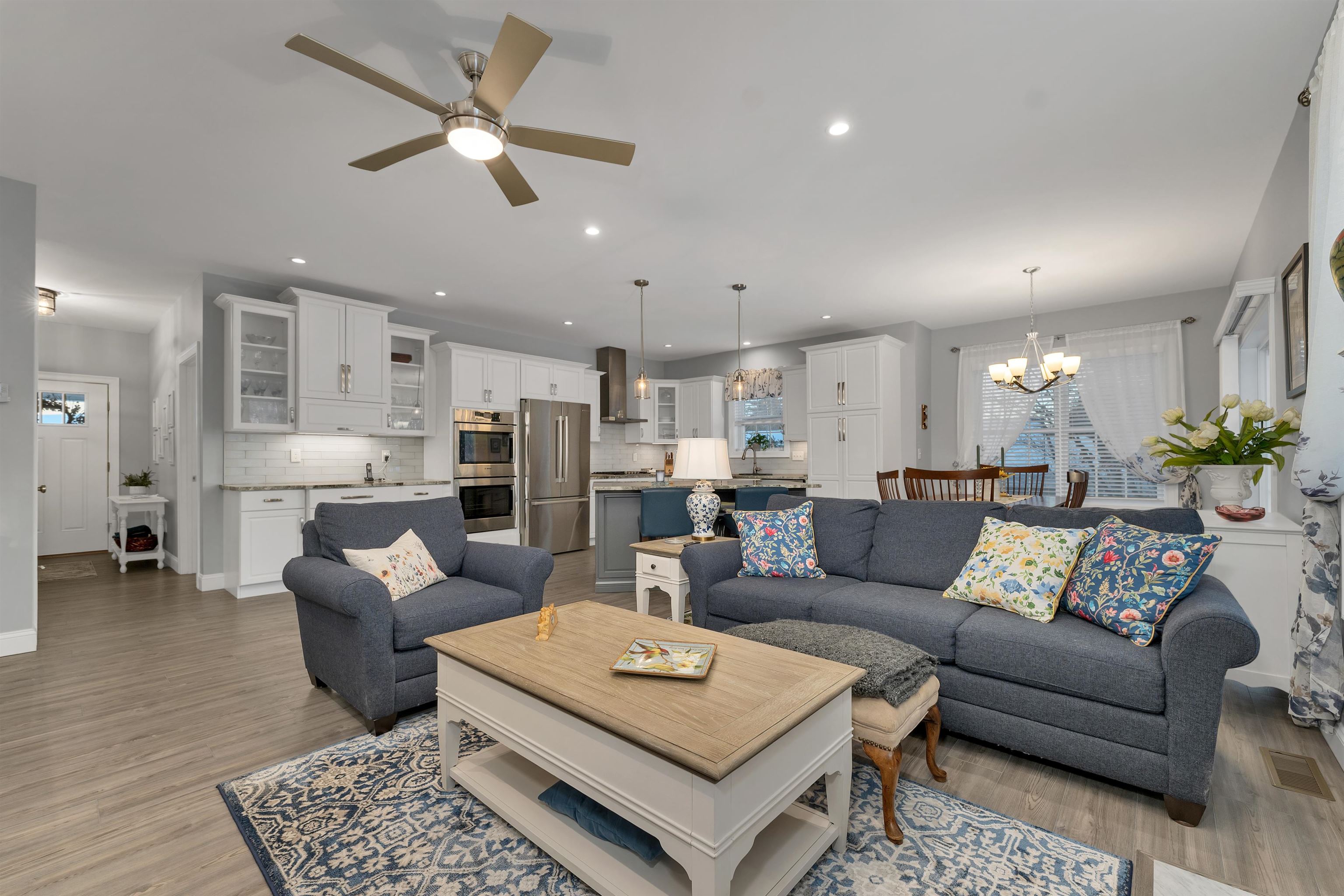 4 Mulberry Wolfeboro, NH 03894 - Photo 7 of 37