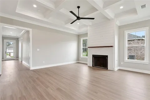 $399,900 | 72701 Robindale Drive, Covington, LA 70435
