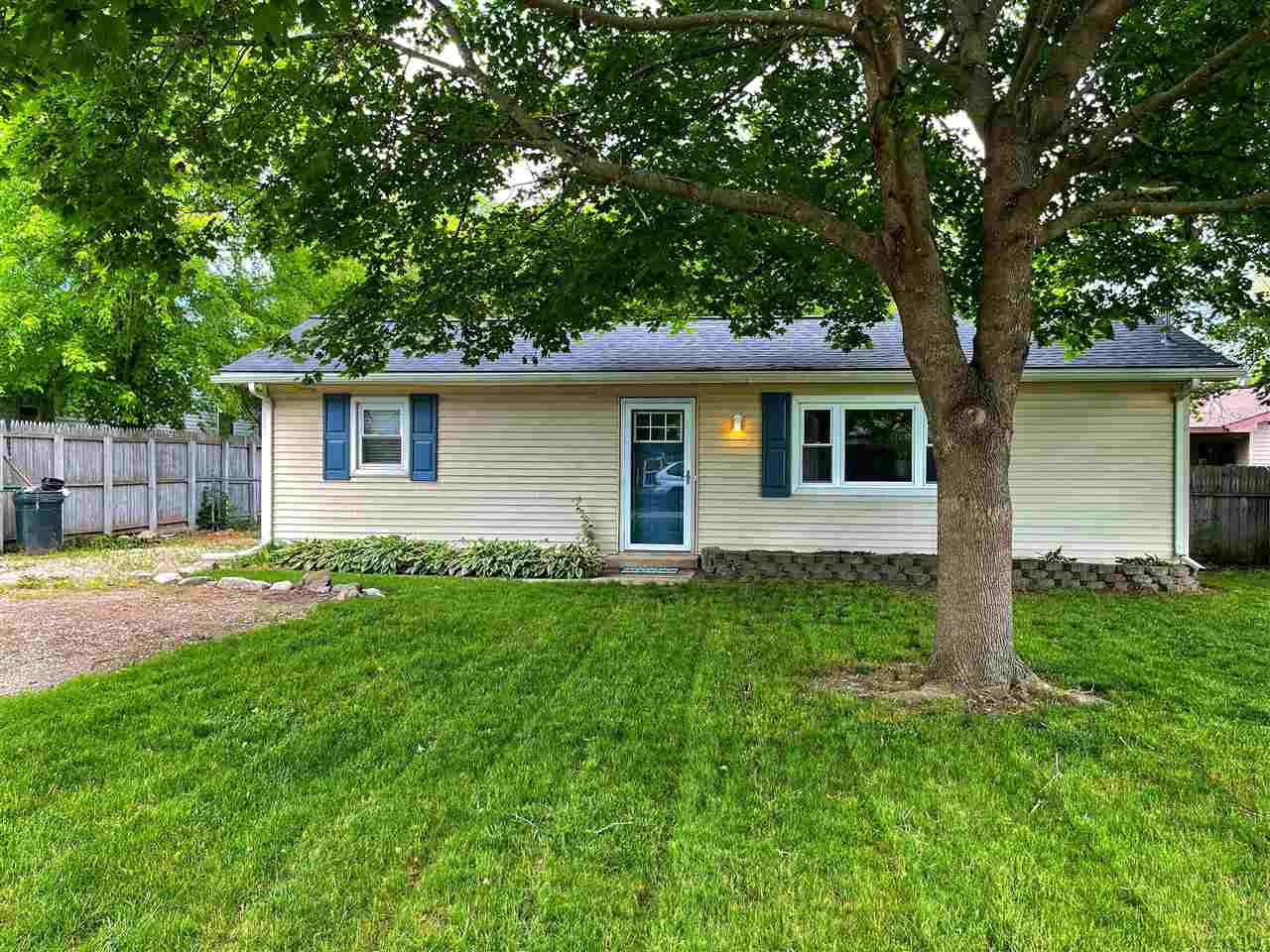 608 Neier Road Mount Pleasant, MI 48858 - Photo 1 of 12 1888833.JPG
