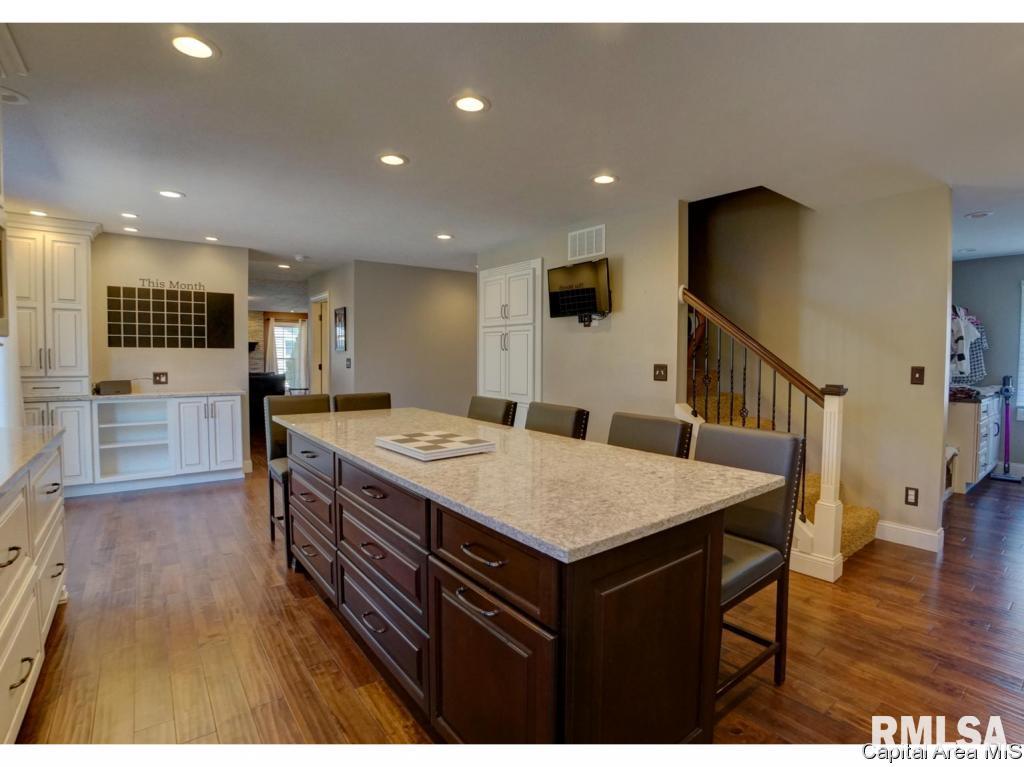 2335 Chesapeake Landing Springfield, IL 62712 - Photo 18 of 36