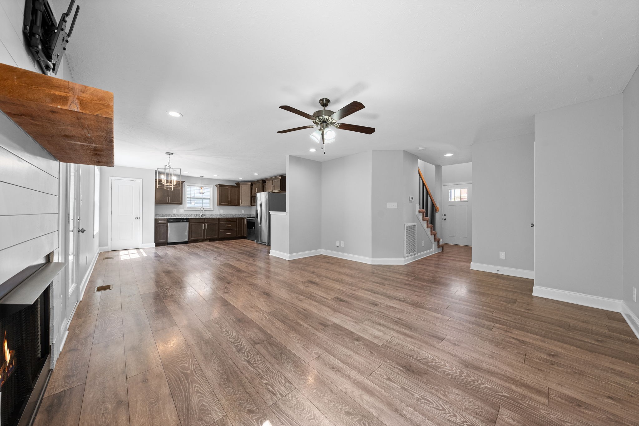 1733 Rains Road Clarksville, TN 37042 - Photo 13 of 42 Gallery Image 13