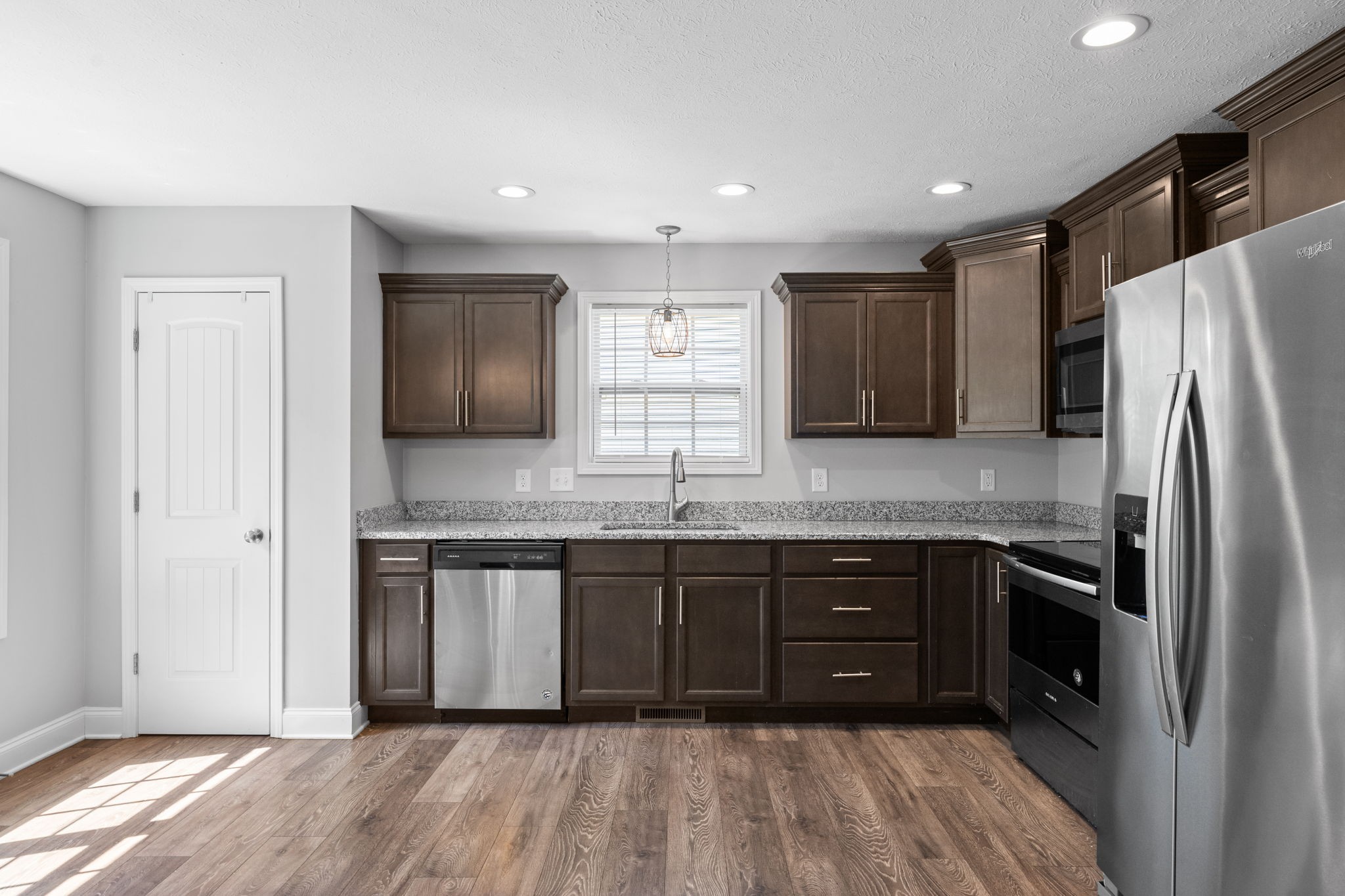 1733 Rains Road Clarksville, TN 37042 - Photo 15 of 42 Gallery Image 15