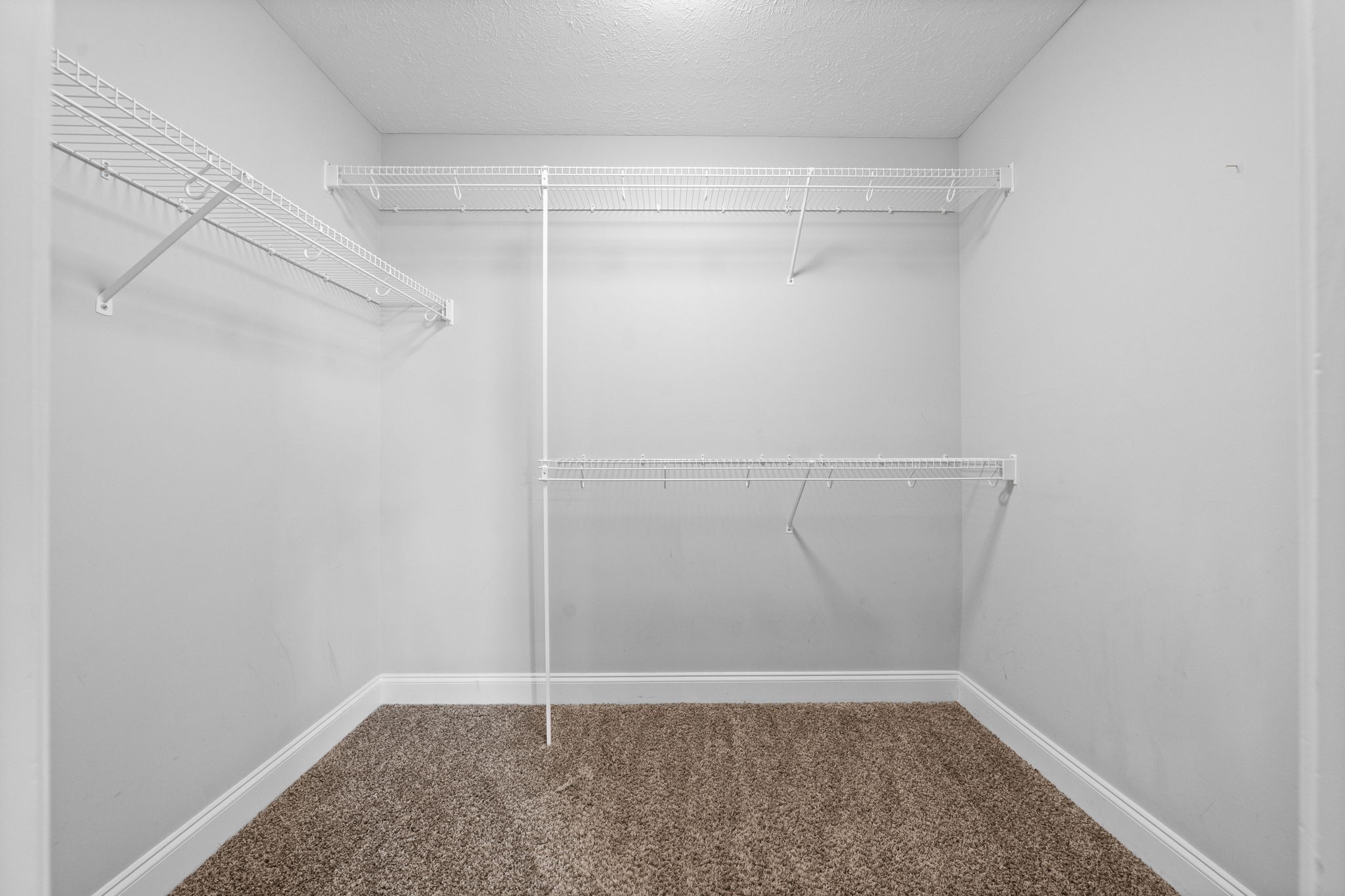 1733 Rains Road Clarksville, TN 37042 - Photo 25 of 42 Gallery Image 25