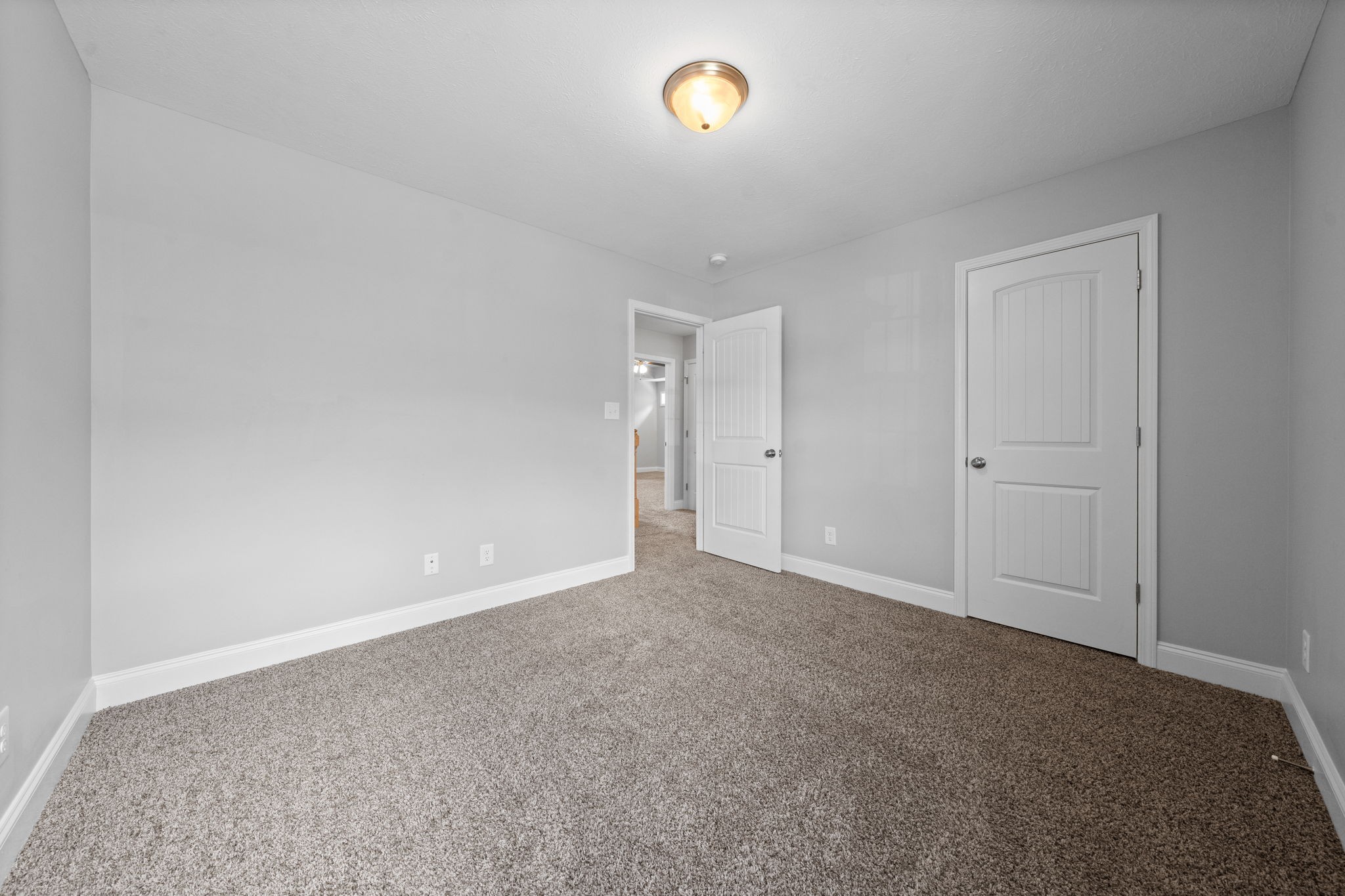 1733 Rains Road Clarksville, TN 37042 - Photo 30 of 42 Gallery Image 30