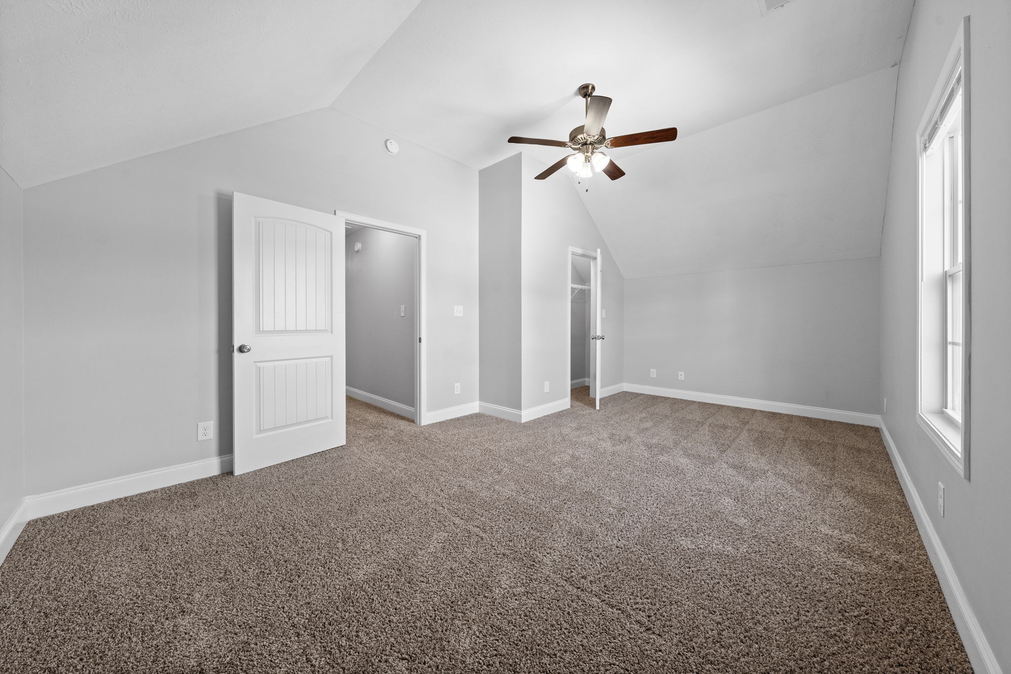 1733 Rains Road Clarksville, TN 37042 - Photo 32 of 42 Gallery Image 32
