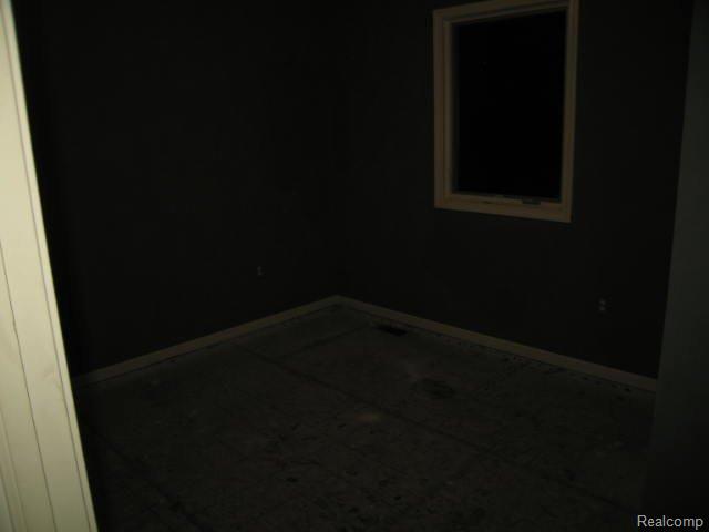 29648 South River Road Harrison Township, MI 48045 - Photo 12 of 21 26648 s river rd. house clean ou