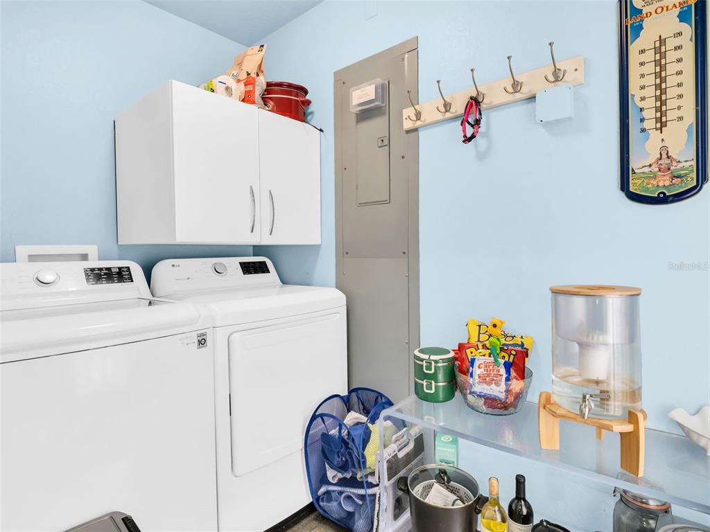 4915 S Road New Port Richey, FL 34652 - Photo 46 of 93