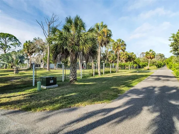 $844,900 | 4915 S Road, New Port Richey, FL 34652