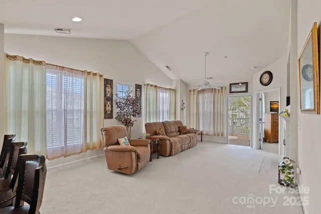 $379,500 | 18742 Nautical Drive, Unit 301, Cornelius, NC 28031