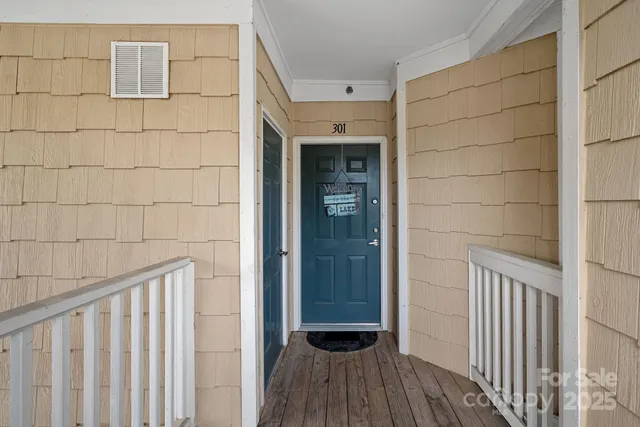 $379,500 | 18742 Nautical Drive, Unit 301, Cornelius, NC 28031