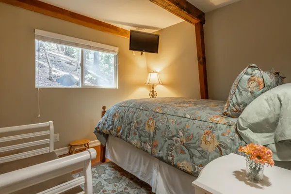 $1,449,000 | 349 Davison Road, Mammoth Lakes, CA 93546