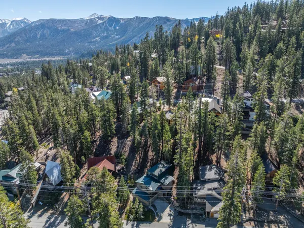 $1,449,000 | 349 Davison Road, Mammoth Lakes, CA 93546