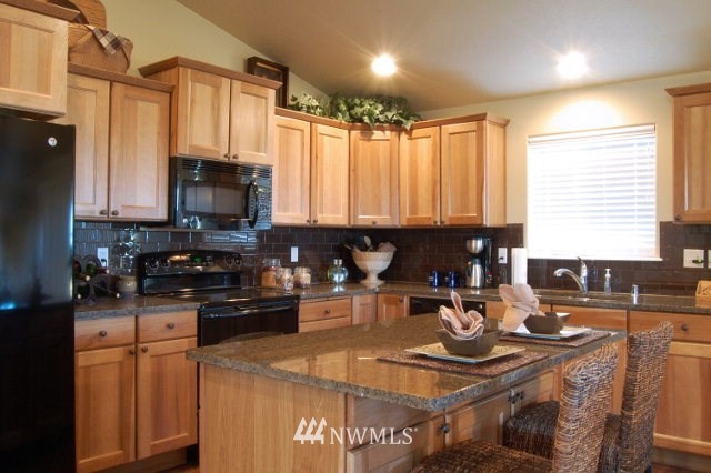 2576 Wedgewood Road Walla Walla, WA 99362 - Photo 4 of 8 Gallery Image 4