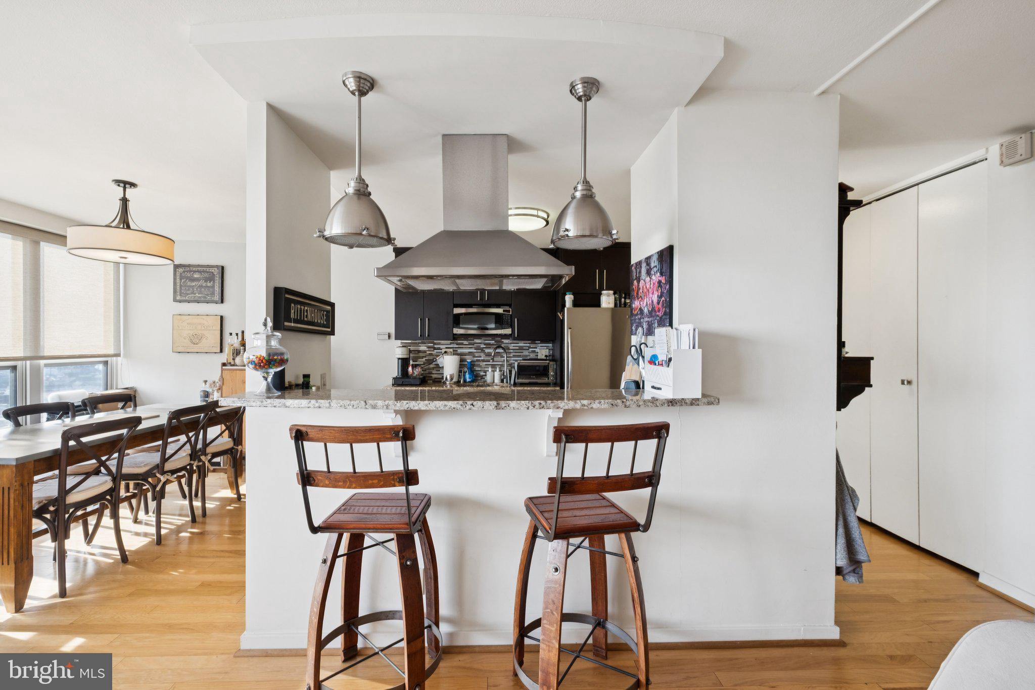 224 West Rittenhouse Square, Unit 2811 Philadelphia, PA 19103 - Photo 8 of 27 Gallery Image 8