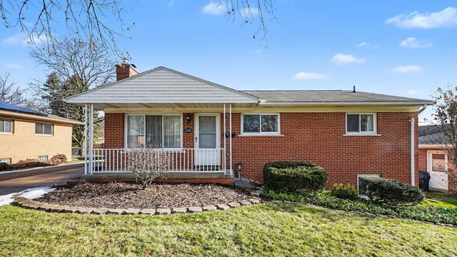 $469,000 | 1310 Algonac Street, Ann Arbor, MI 48103