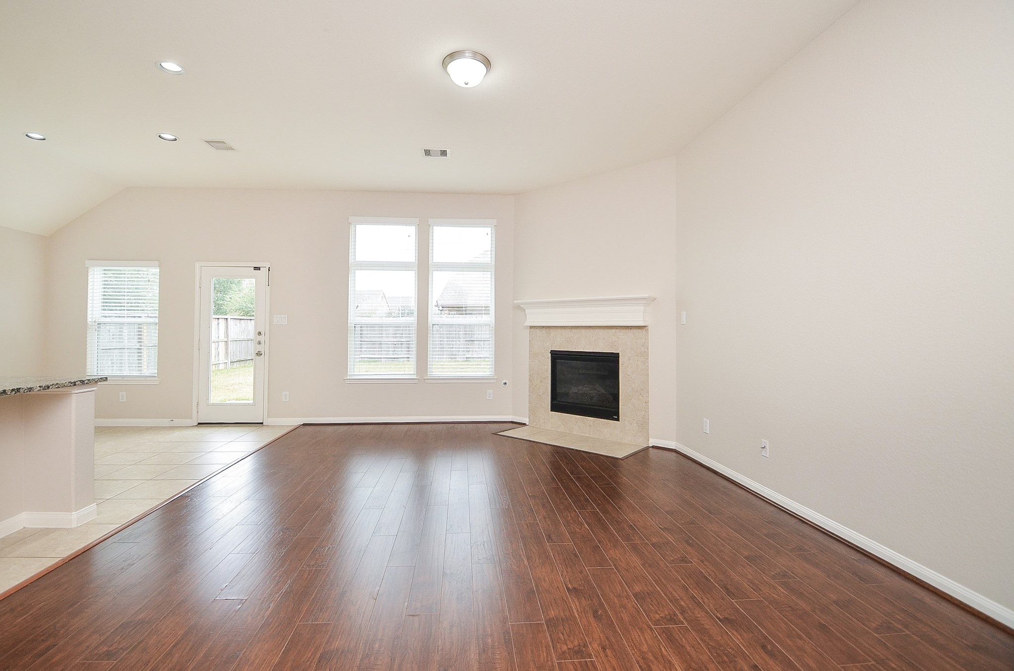 3334 Windsor Ranch Lane Katy, TX 77494 - Photo 9 of 32 NO CARPET throughout