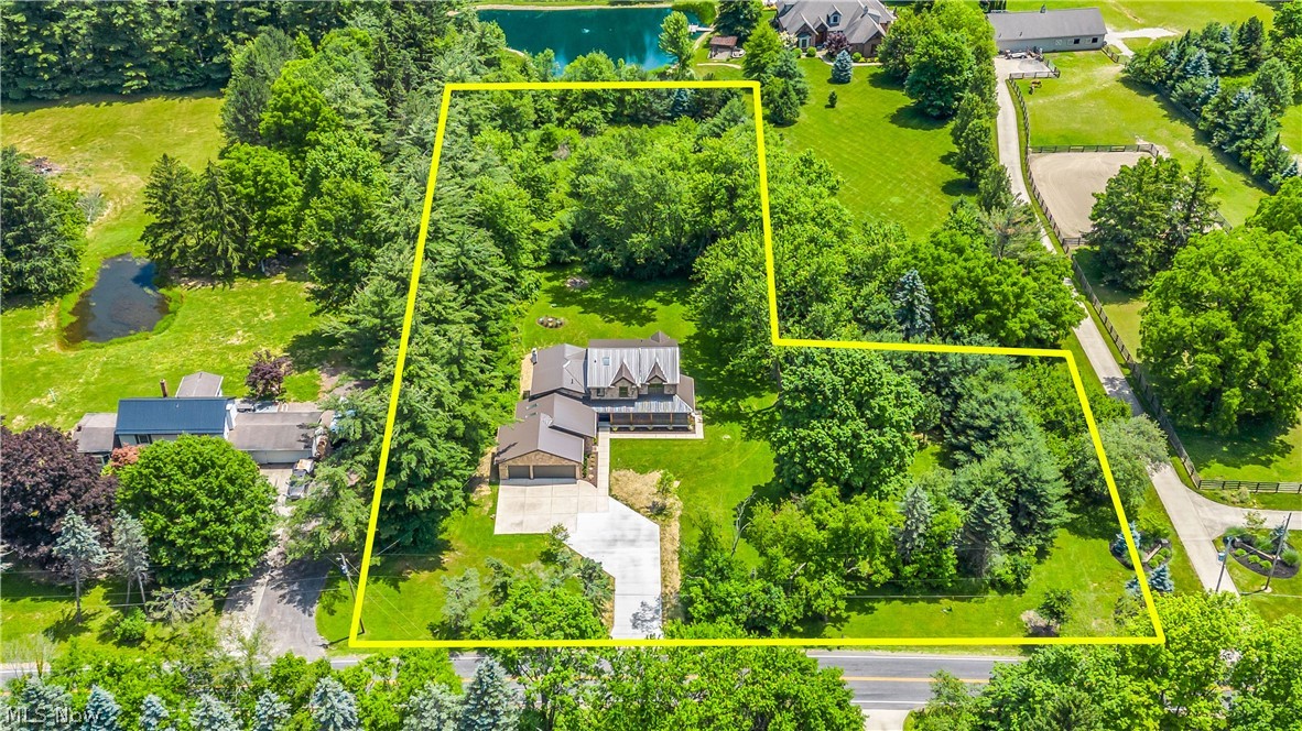 3475 State Road Medina, OH 44256 - Photo 2 of 49 Your Own PRIVATE Oasis - 2 Tree lined Acres