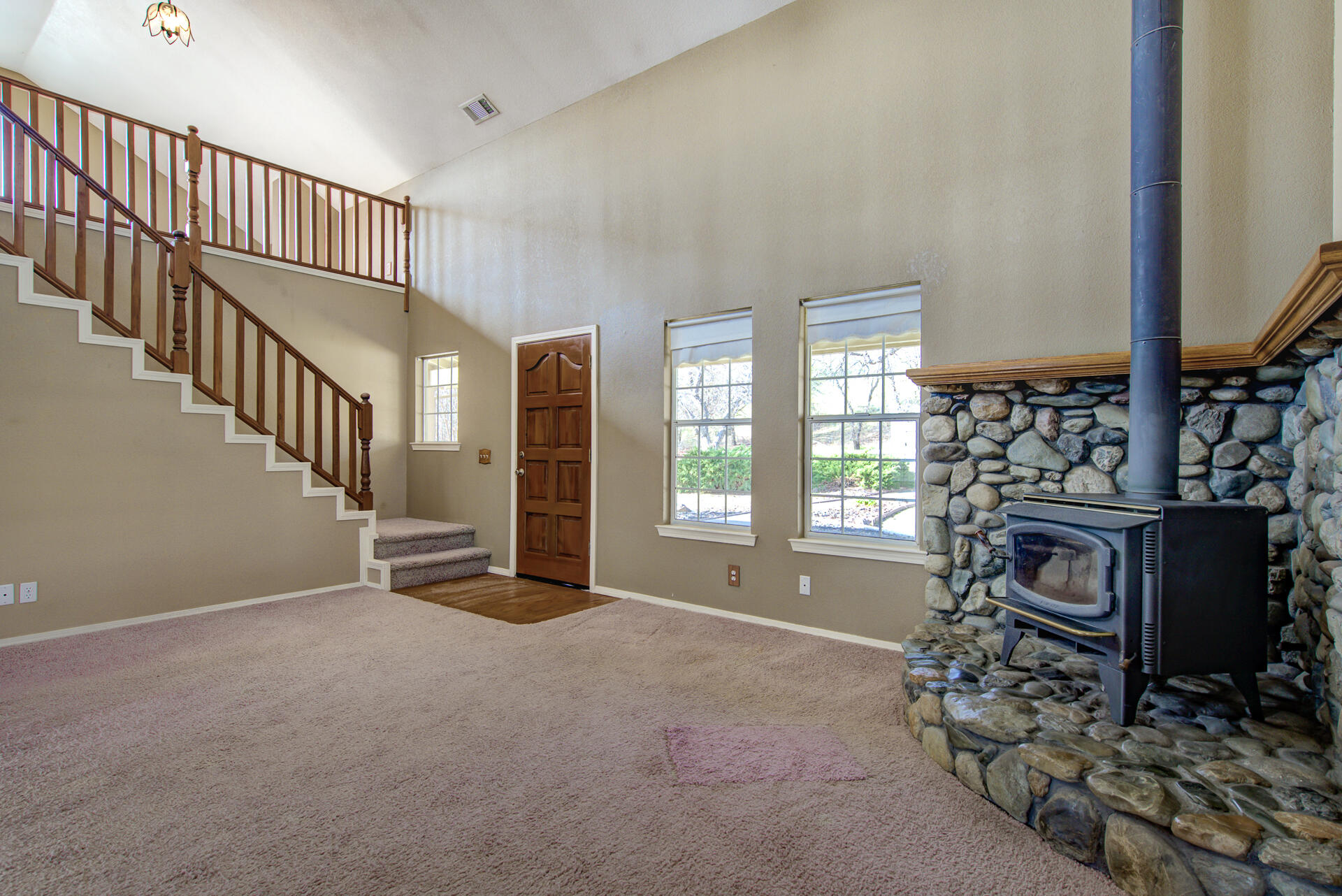 6811 Beatie Road Anderson, CA 96007 - Photo 13 of 42 6811BeatieRoad-4