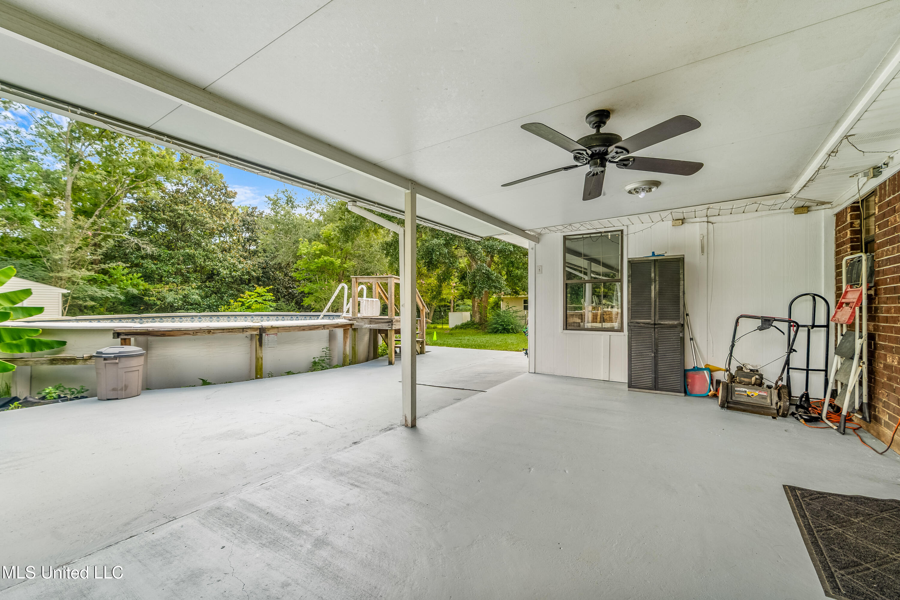 2513 Fairley Road Gautier, MS 39553 - Photo 12 of 28 back porch