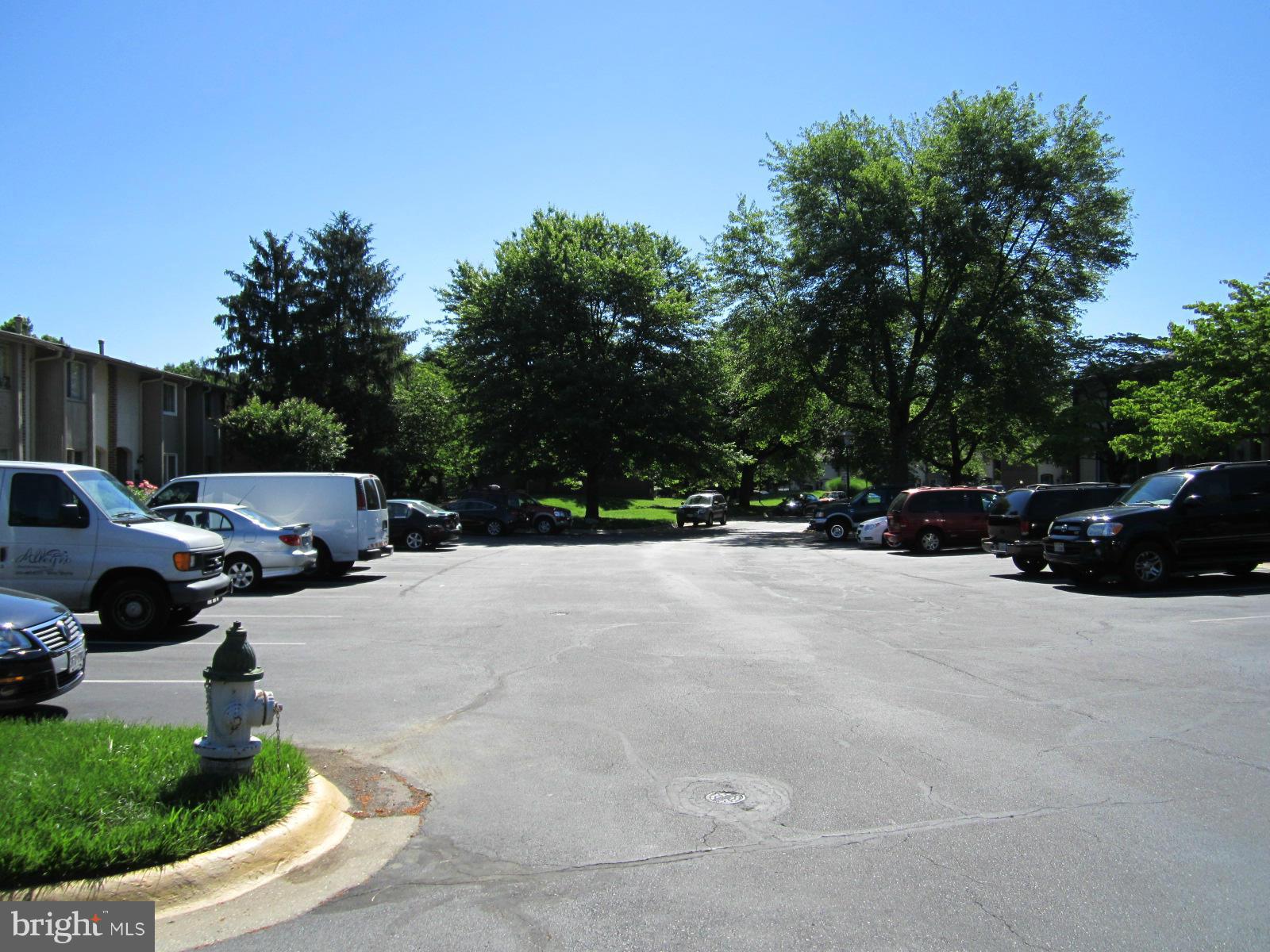 9529 Horizon Run Road, Unit 5A Gaithersburg, MD 20886 - Photo 23 of 24 Parking Area