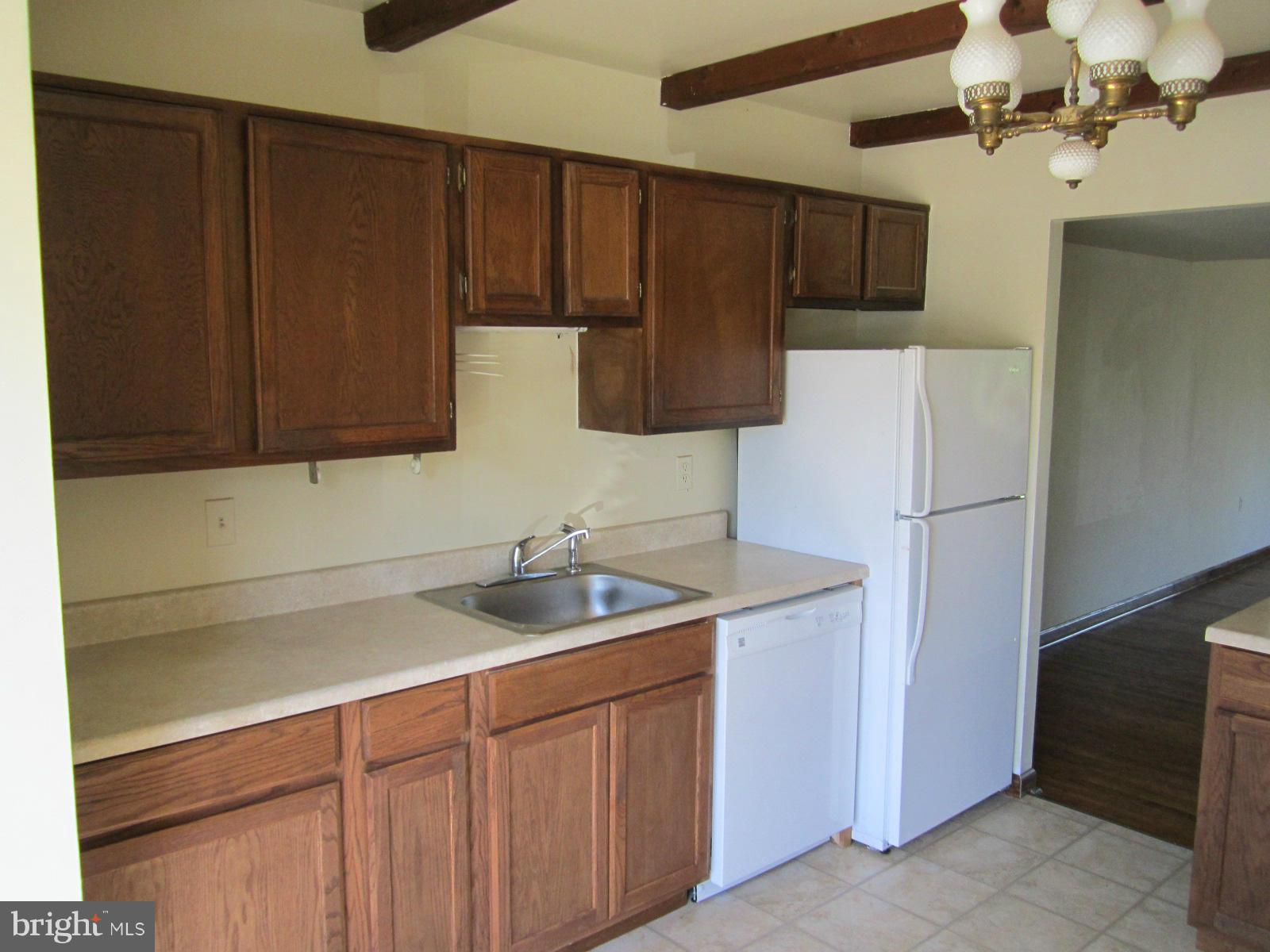 9529 Horizon Run Road, Unit 5A Gaithersburg, MD 20886 - Photo 5 of 24 Kitchen