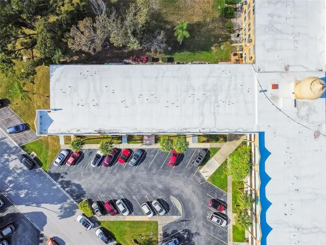 $121,500 | 2466 Ecuadorian Way, Unit 6, Clearwater, FL 33763