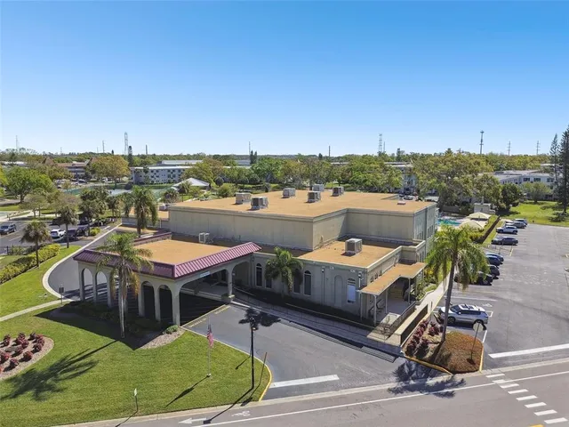 $121,500 | 2466 Ecuadorian Way, Unit 6, Clearwater, FL 33763