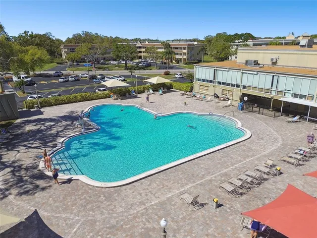 $121,500 | 2466 Ecuadorian Way, Unit 6, Clearwater, FL 33763