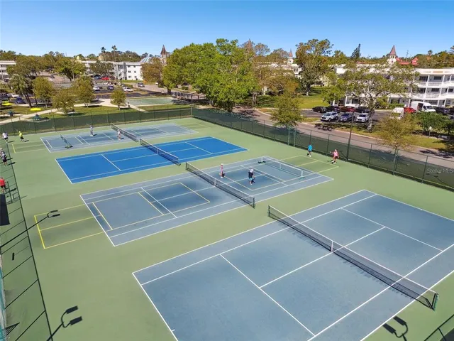 $121,500 | 2466 Ecuadorian Way, Unit 6, Clearwater, FL 33763