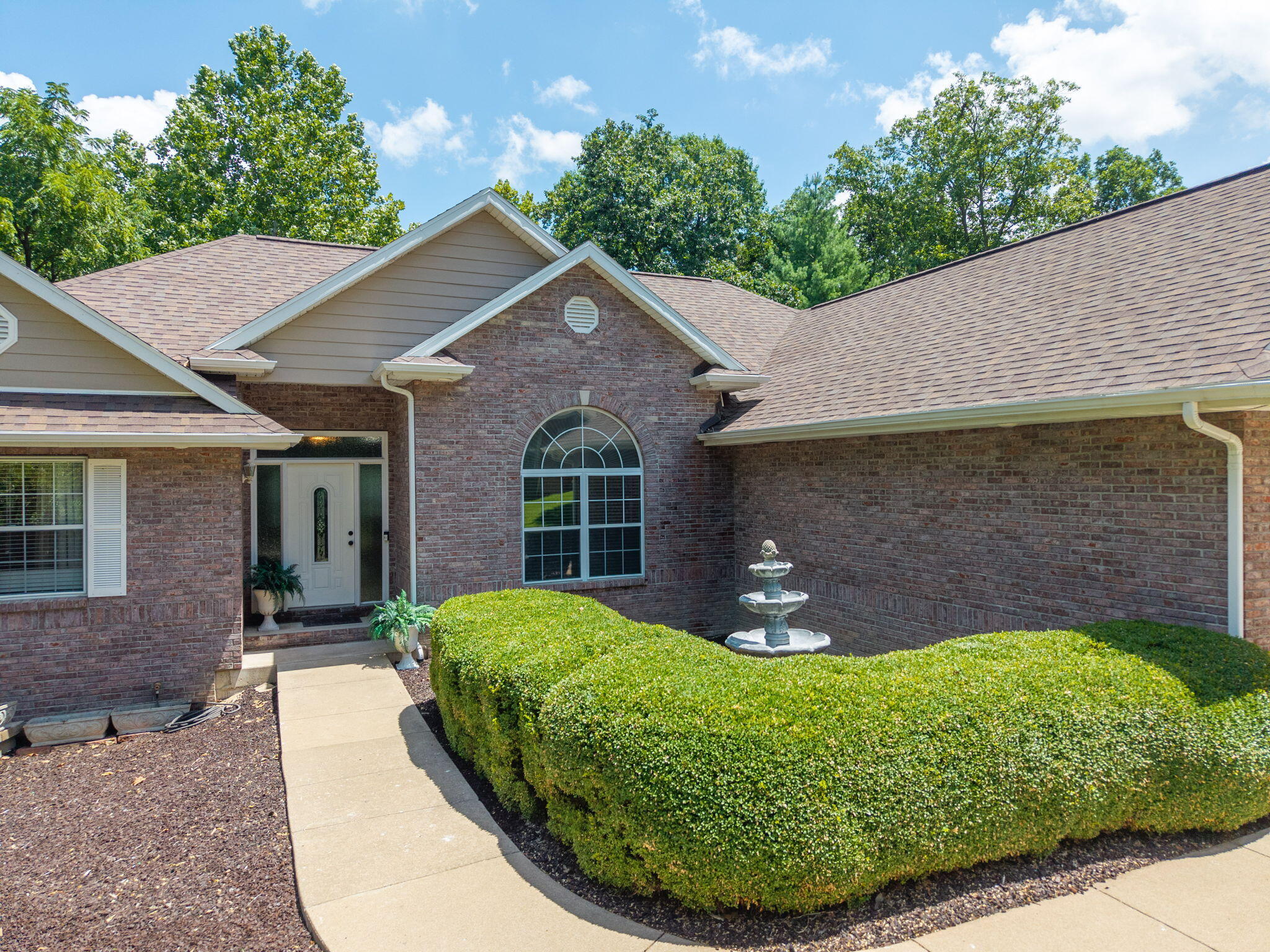 2700 Chambray Road Columbia, MO 65203 - Photo 3 of 65 Gallery Image 3