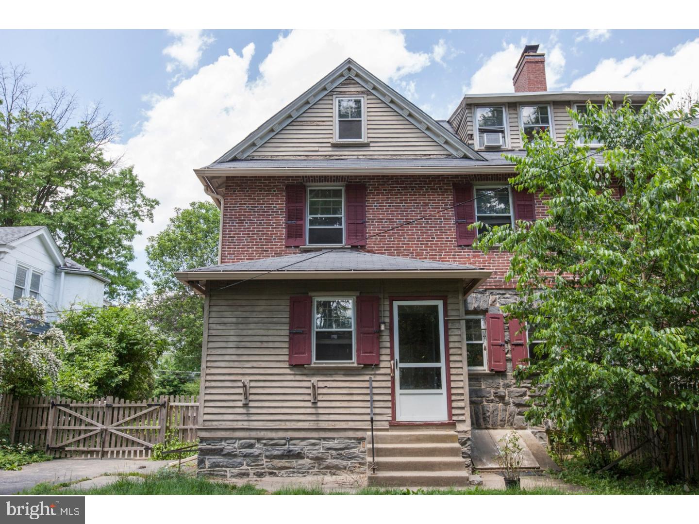 39 St Pauls Road Ardmore, PA 19003 - Photo 2 of 17