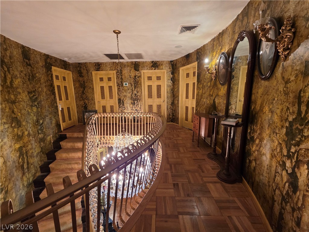 7192 Ranchito Circle Las Vegas, NV 89120 - Photo 8 of 38