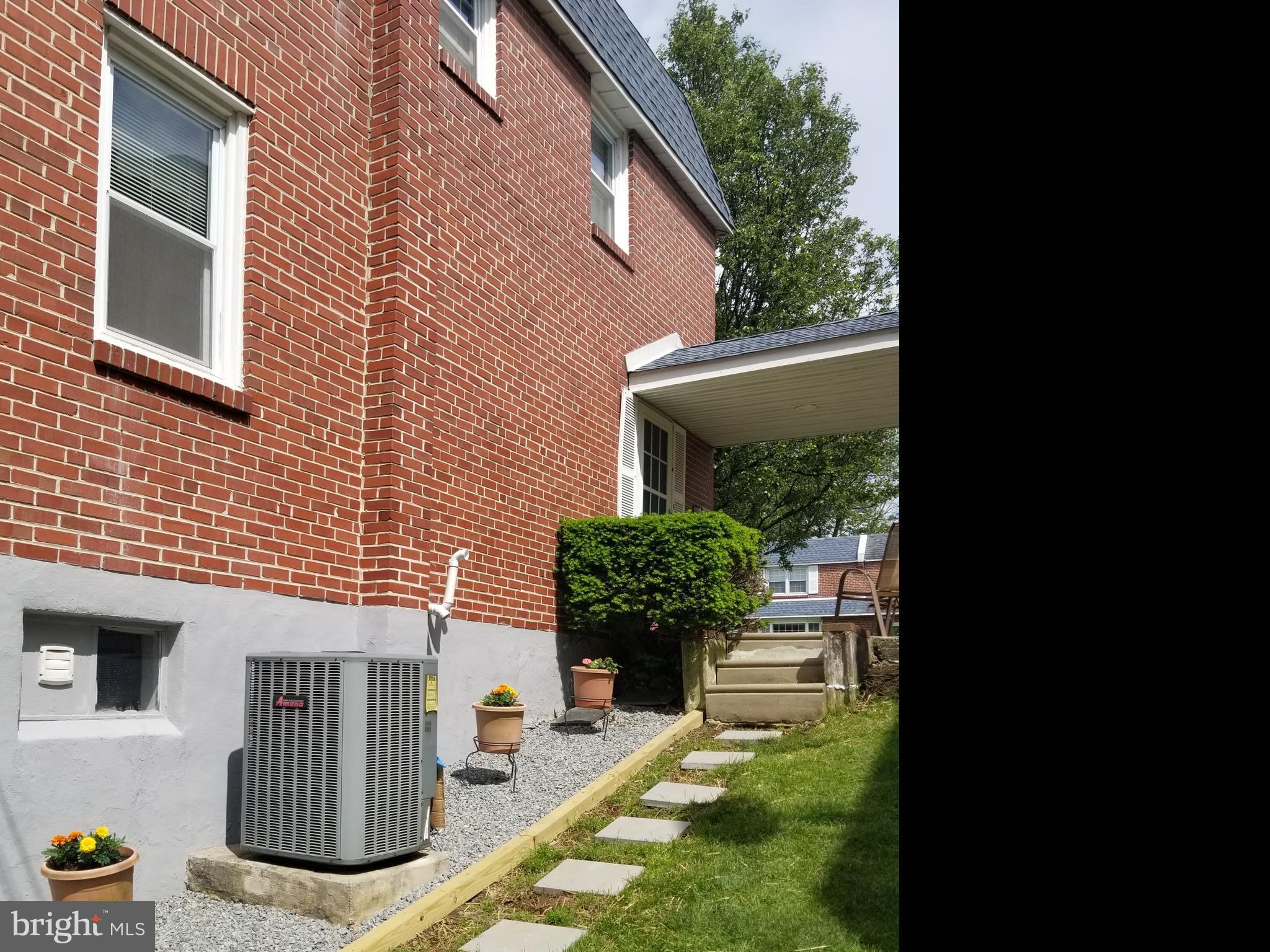 546 Michell Street Ridley Park, PA 19078 - Photo 2 of 22 Gallery Image 2