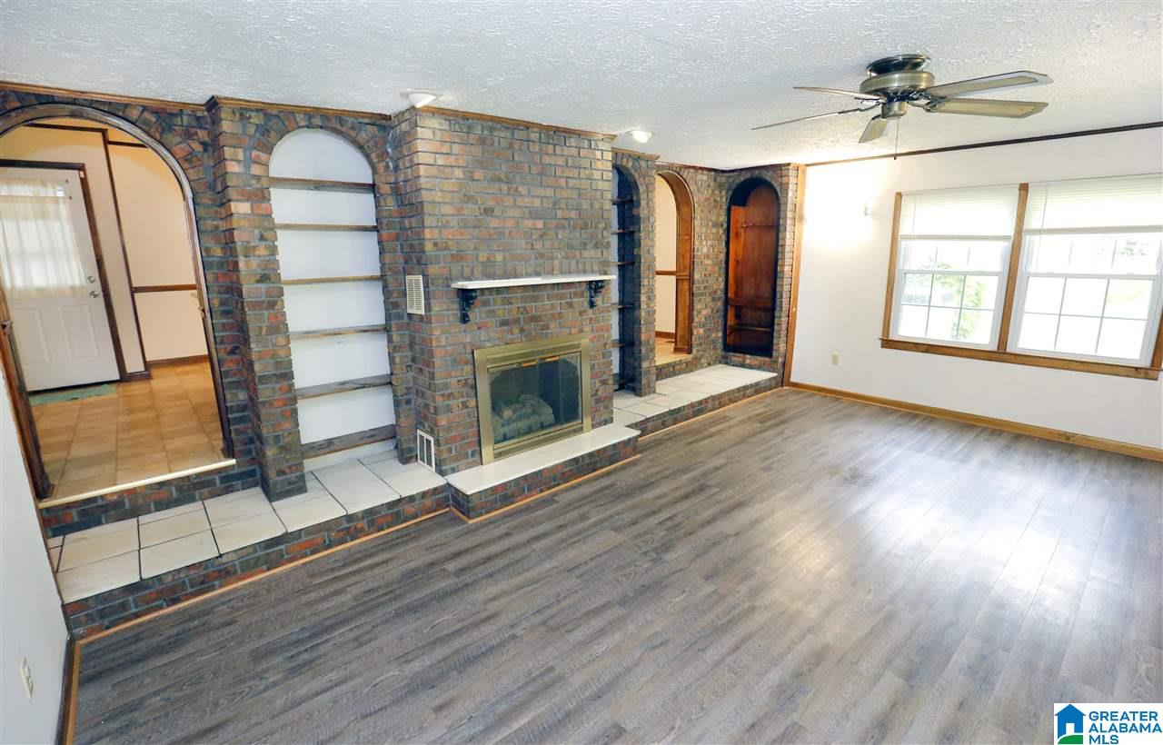 423 Terry Road Anniston, AL 36207 - Photo 6 of 28
