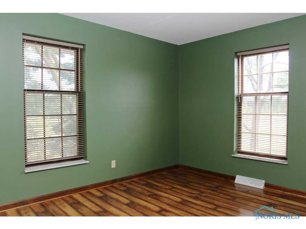 1105 South Coy Road Oregon, OH 43616 - Photo 1 of 9 Bedroom.