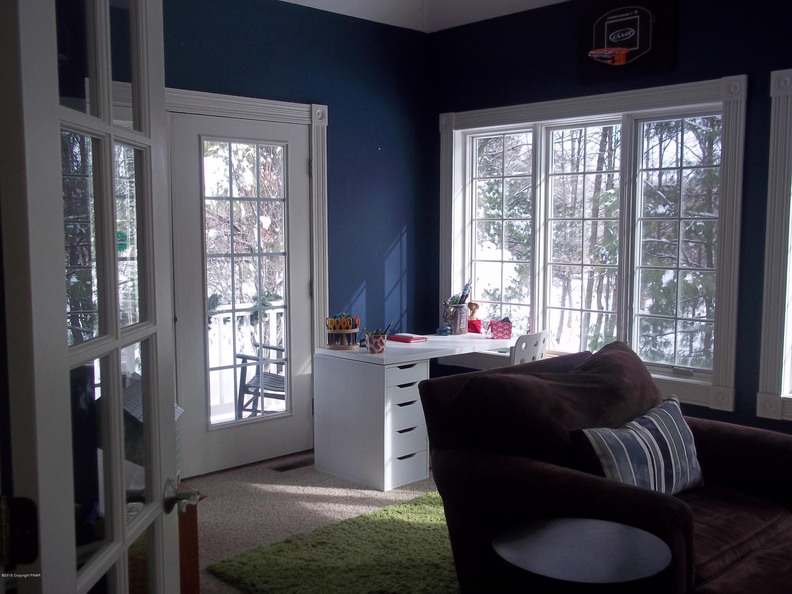 165 Beehler Road Bartonsville, PA 18321 - Photo 12 of 20 conservatory 3