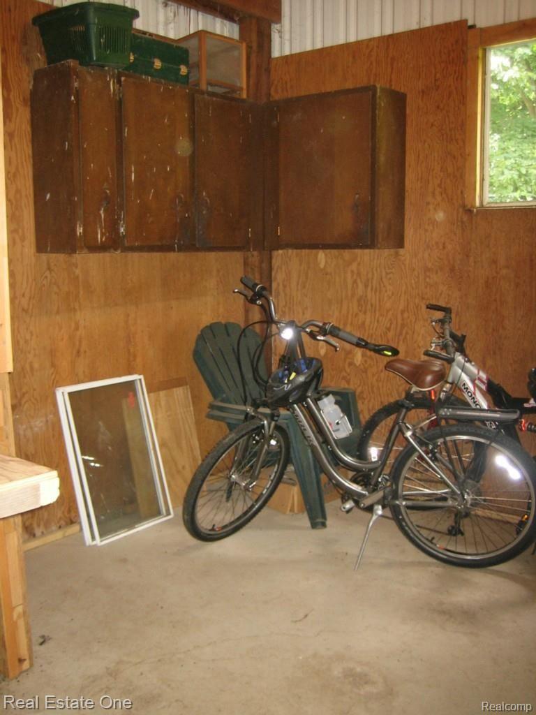9910 Ellis Road Clarkston, MI 48348 - Photo 29 of 32 BARN TACK ROOM