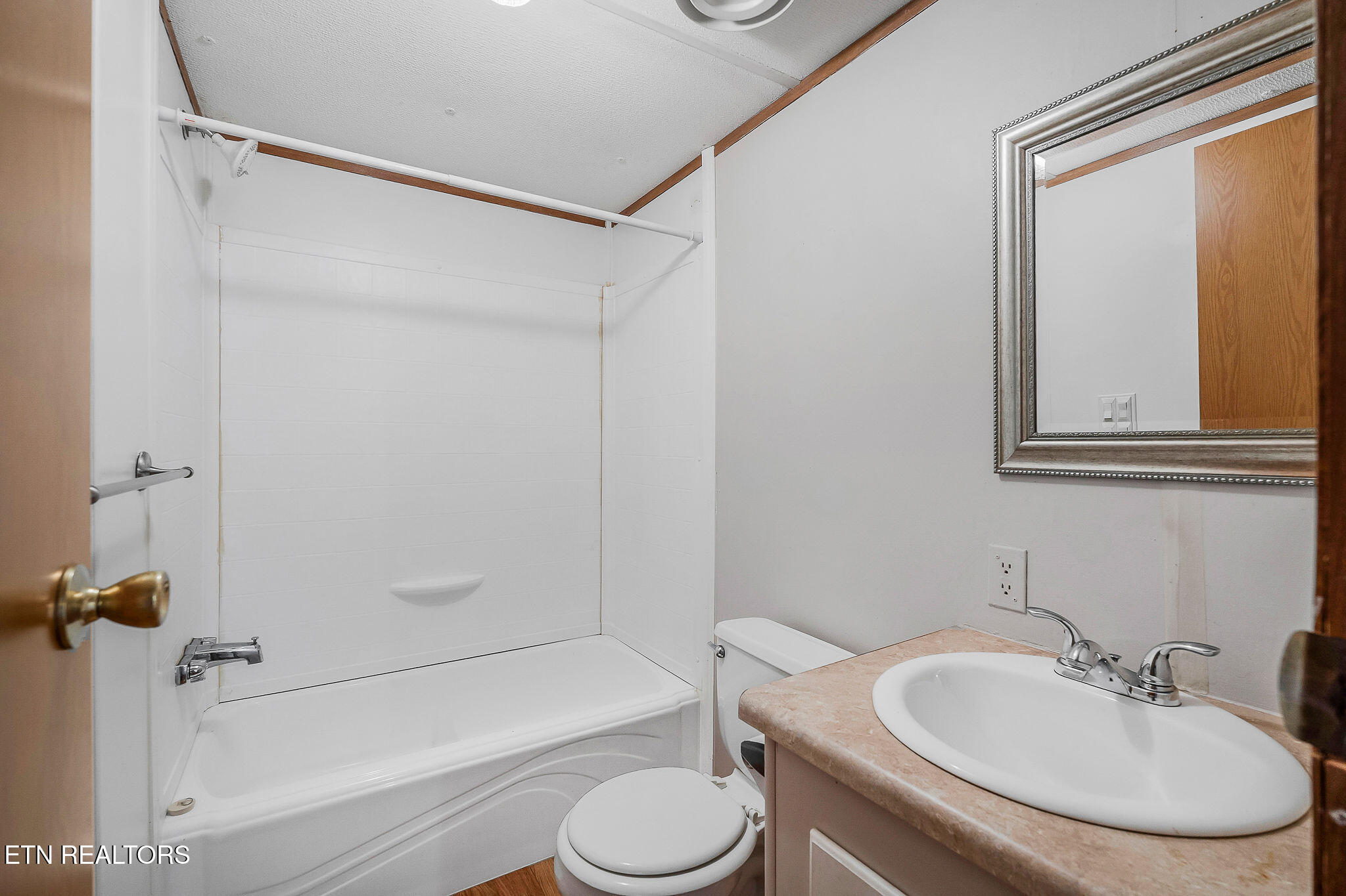 67 Fairview Loop Crossville, TN 38571 - Photo 15 of 20 DSC09576