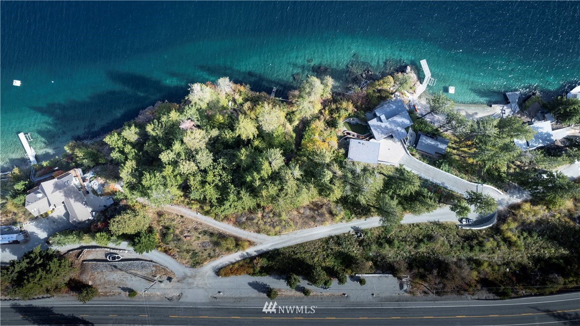 18490 South Lakeshore Road Chelan, WA 98816 - Photo 10 of 14 Gallery Image 10