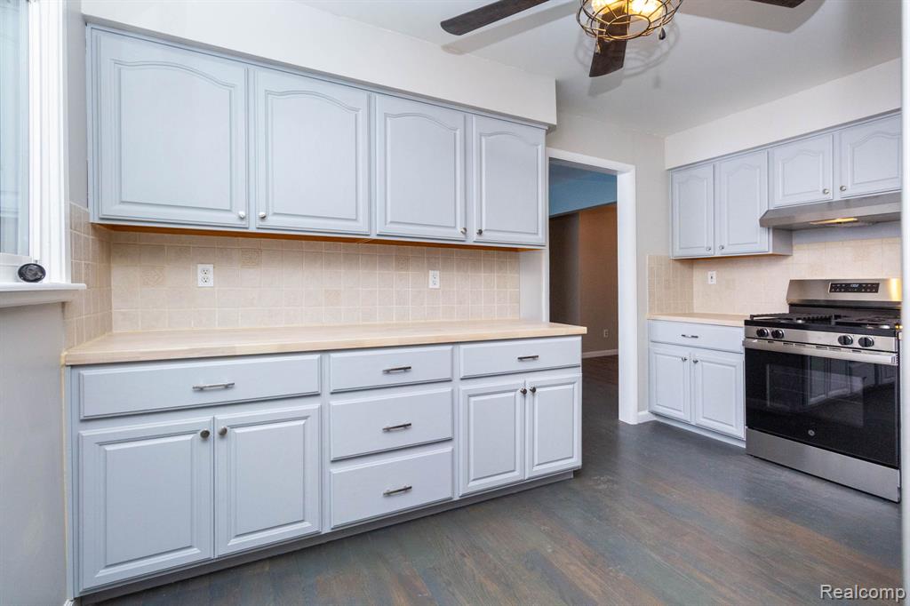 20500 Armada Ridge Road Armada, MI 48005 - Photo 15 of 47 Gallery Image 15