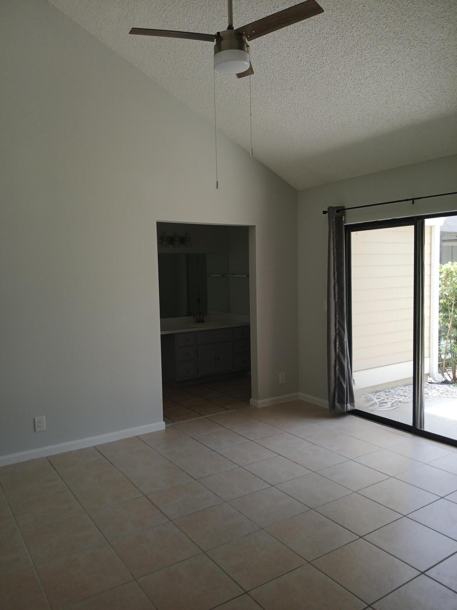 1103 Summerwinds Lane Jupiter, FL 33458 - Photo 18 of 19 1103-26