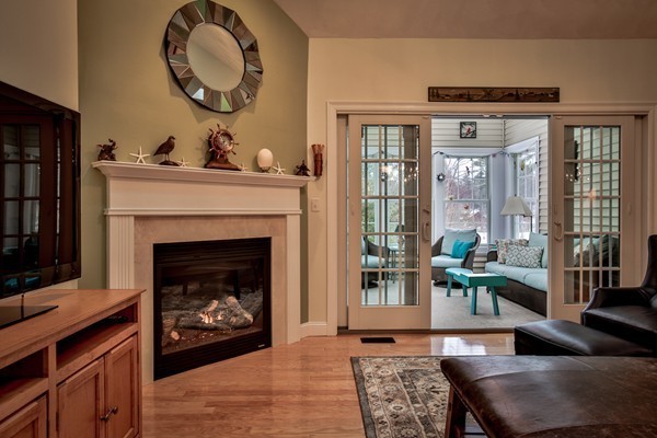 10 Raymond Court, Unit 10 Georgetown, MA 01833 - Photo 4 of 28 Gallery Image 4