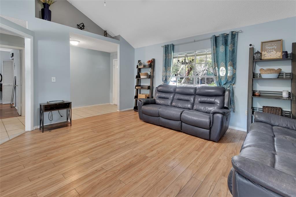 2323 West Magnolia Road DeLand, FL 32724 - Photo 5 of 26 Gallery Image 5