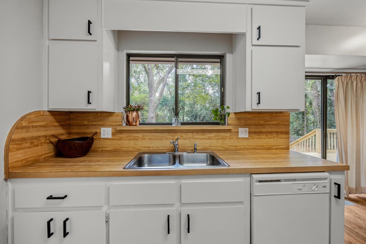 3436 Robinhood Road Tallahassee, FL 32312 - Photo 18 of 38