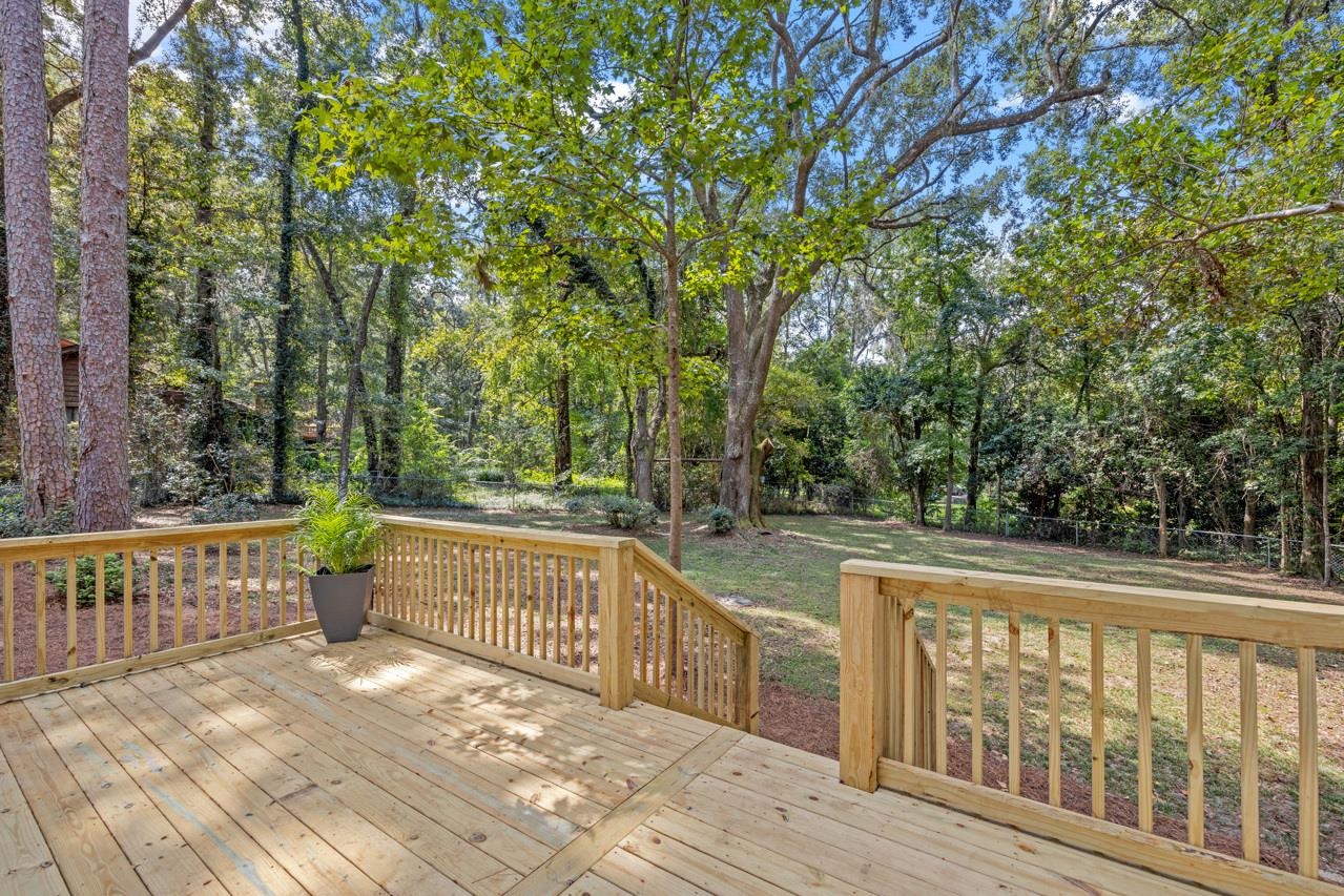 3436 Robinhood Road Tallahassee, FL 32312 - Photo 2 of 38