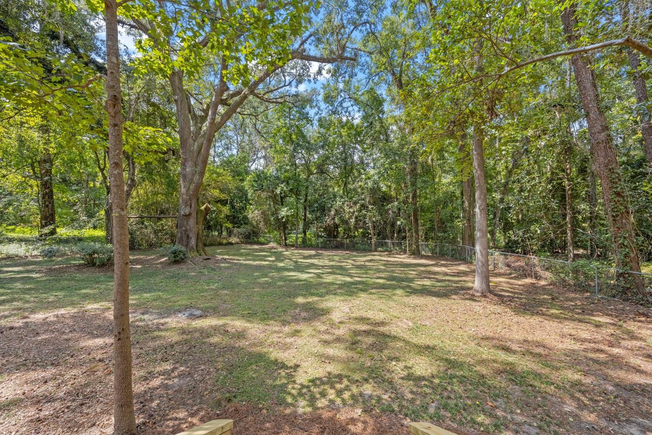 3436 Robinhood Road Tallahassee, FL 32312 - Photo 5 of 38