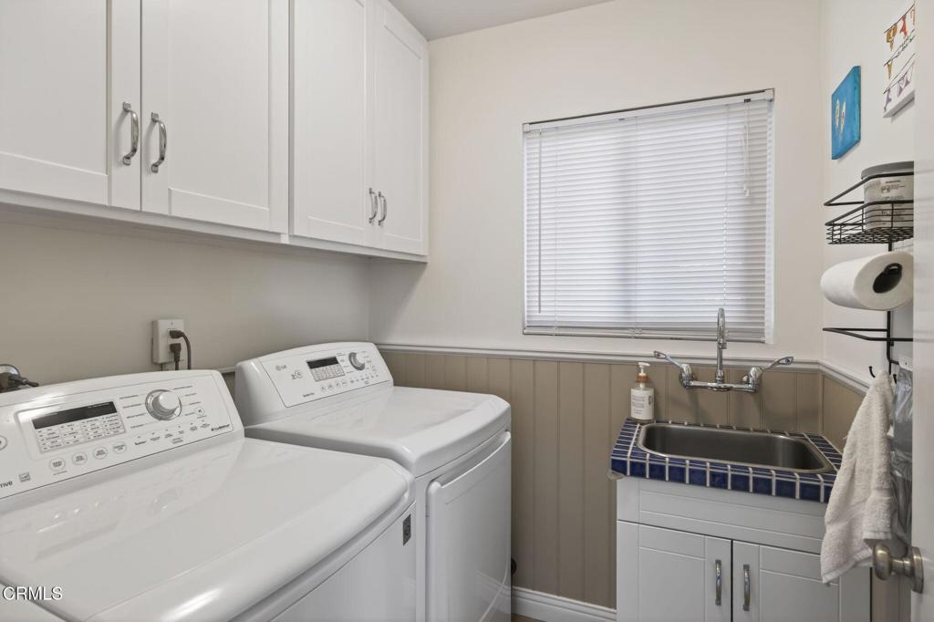 4229 Faria Road Ventura, CA 93001 - Photo 30 of 47 a utility room with dryer and washer
