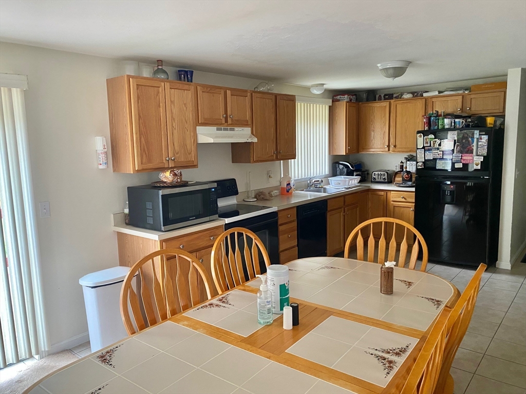 5 Bluestone Terrace Way Sandwich, MA 02537 - Photo 4 of 15