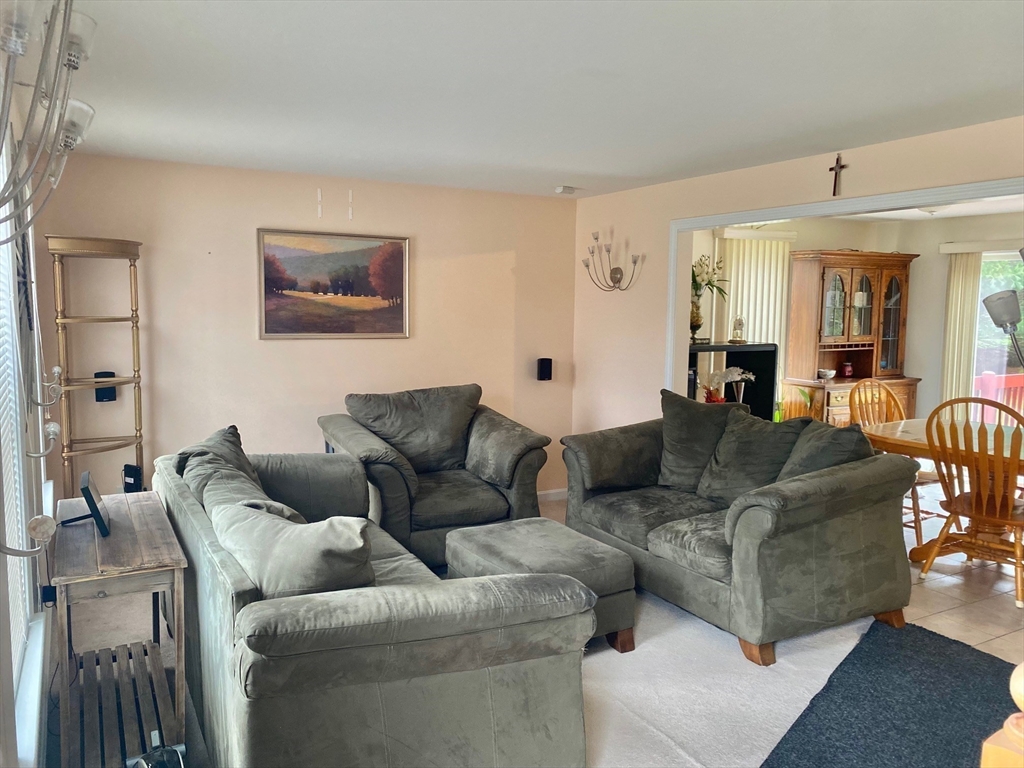 5 Bluestone Terrace Way Sandwich, MA 02537 - Photo 8 of 15